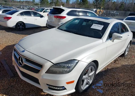 2014 Mercedes-Benz Cls 550 4Matic z USA, uszkodzony, nr VIN WDDLJ9BB0EA127416